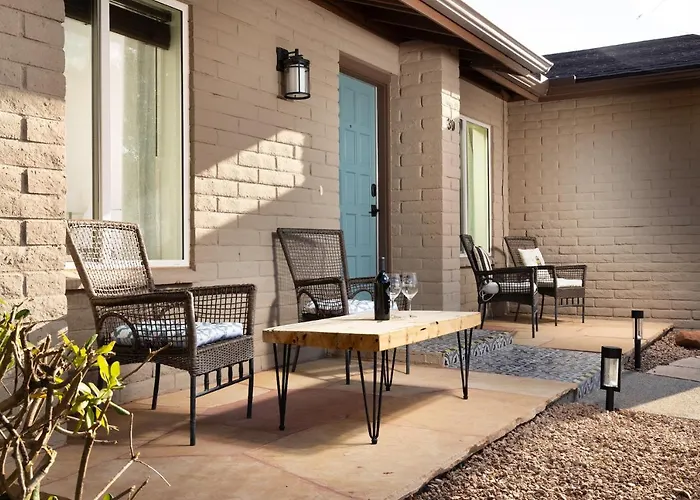 The Saddlerock House - Great Location, Views And Hot Tub! * Sedona