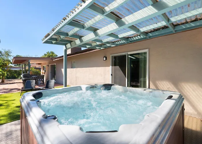 Ferienhaus The Saddlerock House - Great Location, Views And Hot Tub! *
